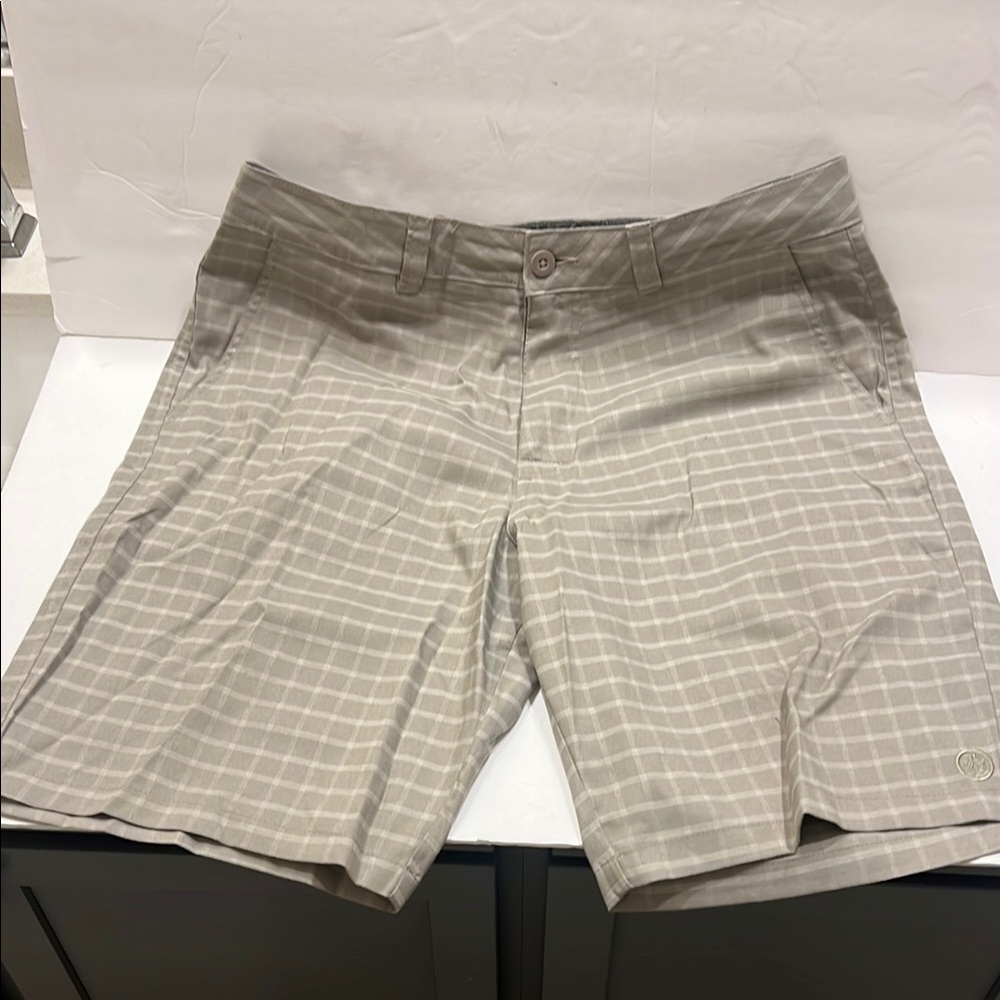 Hang Ten Tan Bermuda Shorts Classic Lightweight Design